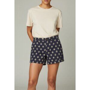 Old Navy Womens Navy Floral Embroidered Shorts Size 4 With Faux Back Pockets